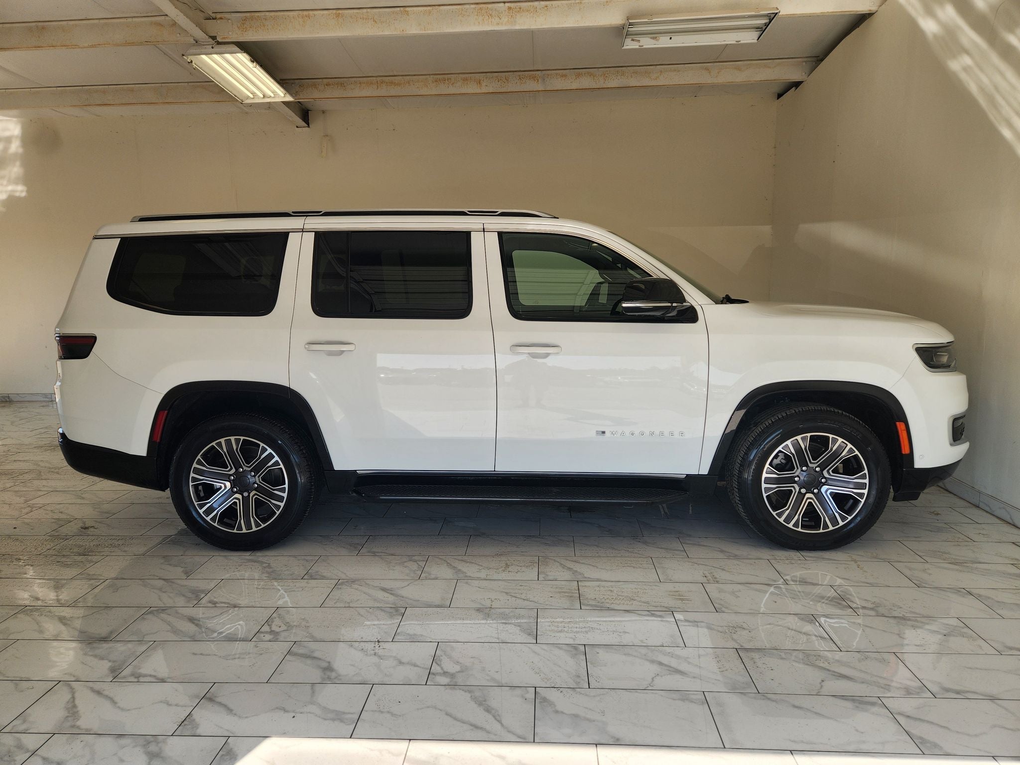 2024 Jeep Wagoneer Series II