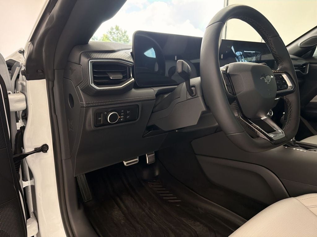 2025 Ford Mustang EcoBoost Premium