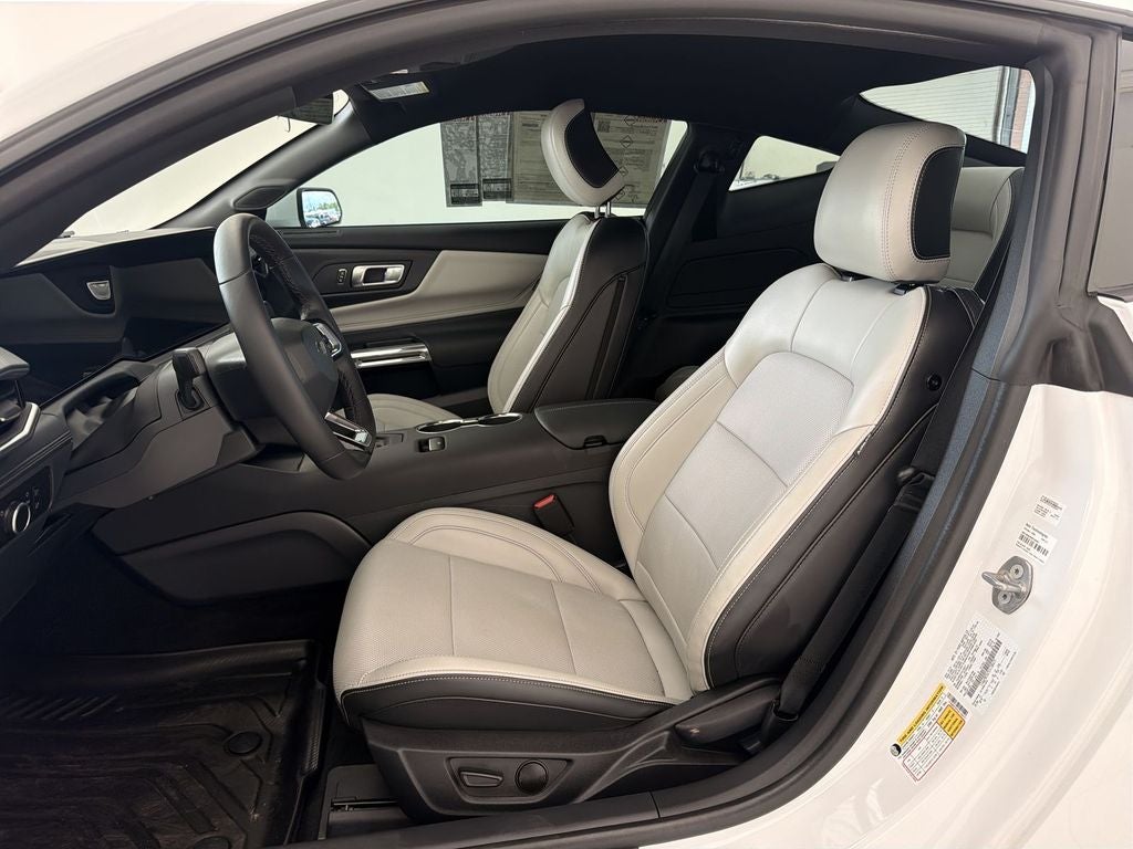 2025 Ford Mustang EcoBoost Premium