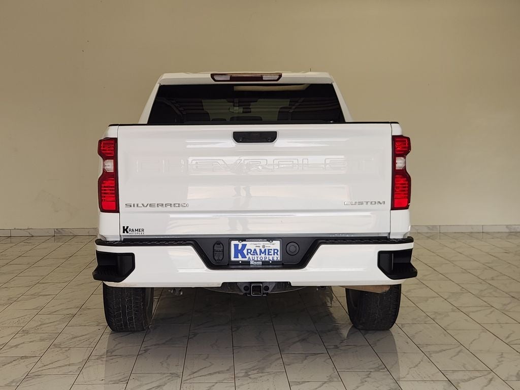 2022 Chevrolet Silverado 1500 Custom