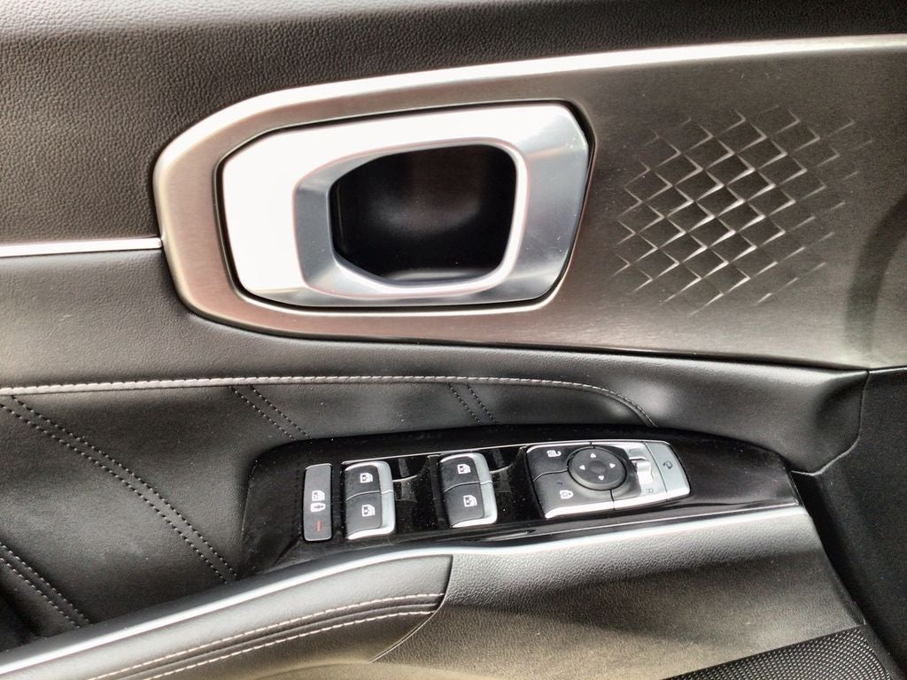 2022 Kia Sorento Plug-In Hybrid SX