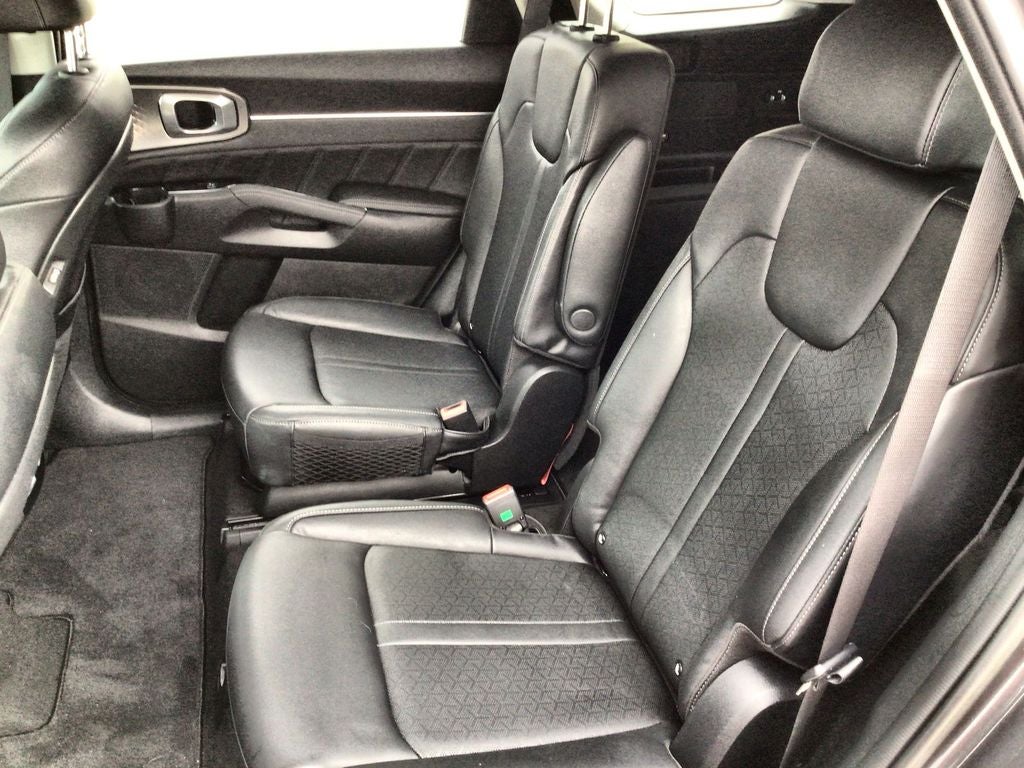 2022 Kia Sorento Plug-In Hybrid SX