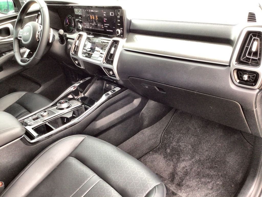 2022 Kia Sorento Plug-In Hybrid SX