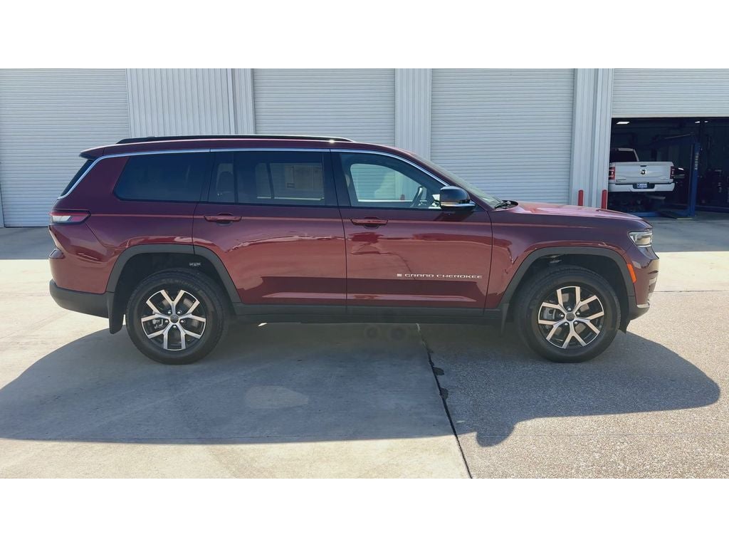2025 Jeep Grand Cherokee L Limited 4x2
