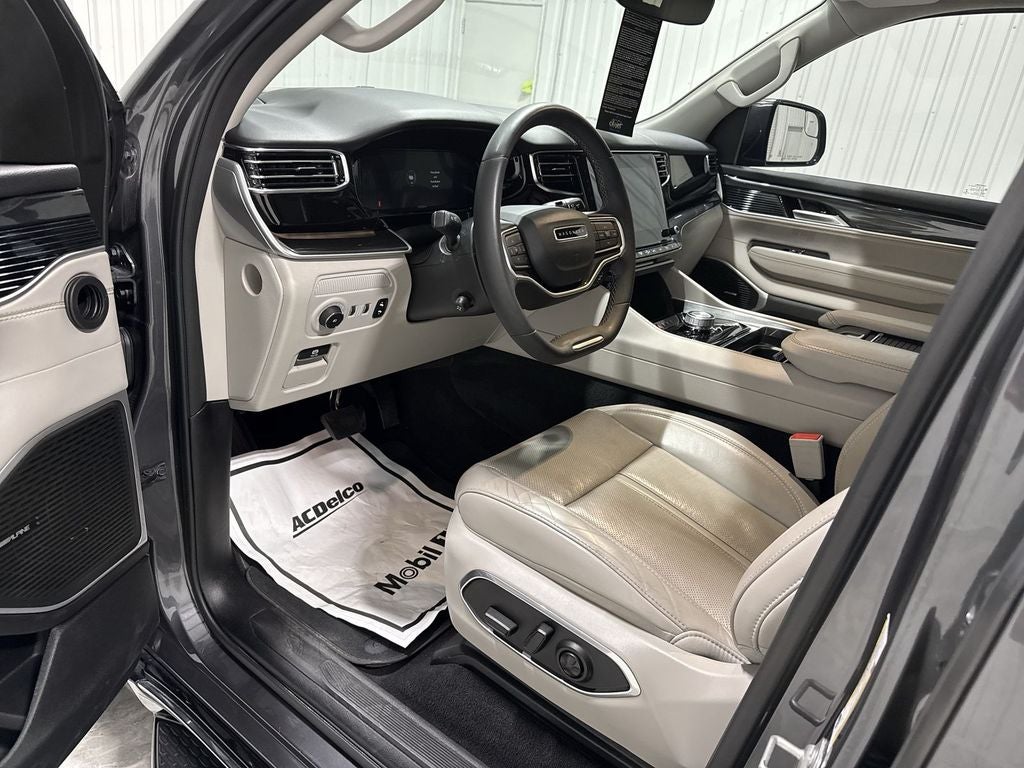 2022 Jeep Wagoneer Series I 4x2