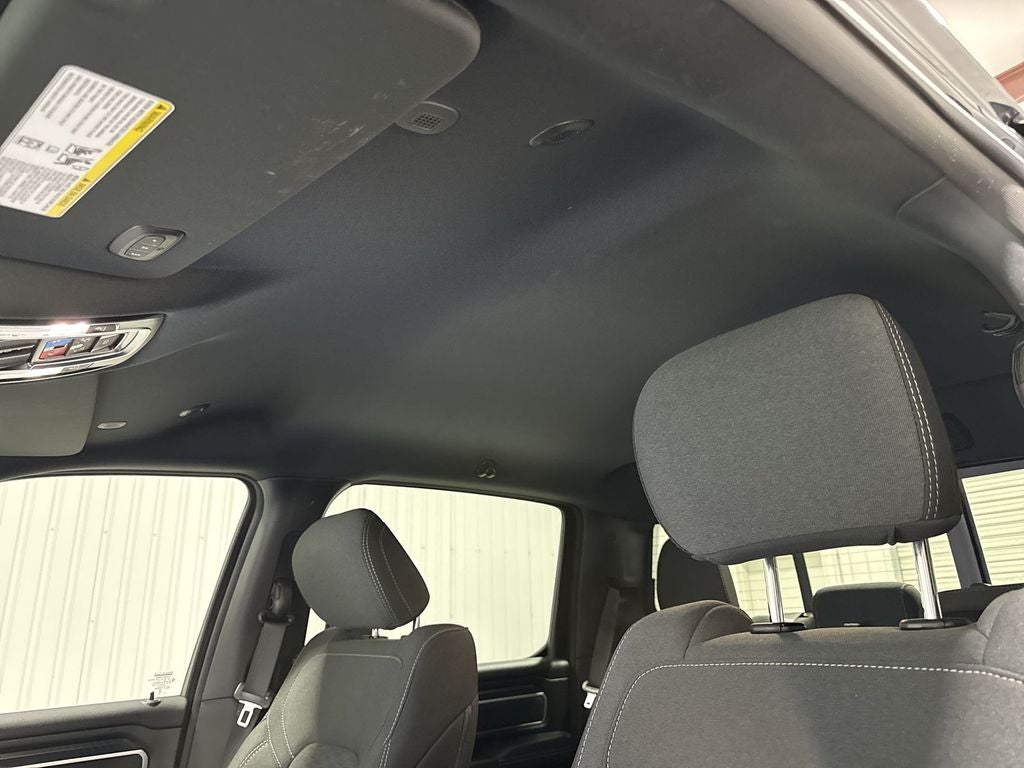 2025 RAM 1500 Lone Star Crew Cab 4x4 5'7' Box