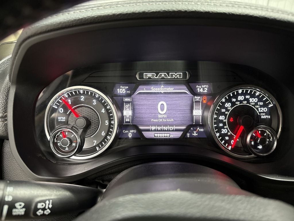 2021 RAM 1500 Laramie Crew Cab 4x4 5'7' Box