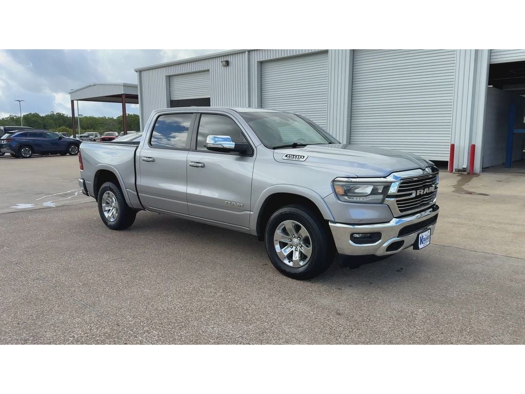2021 RAM 1500 Laramie Crew Cab 4x4 5'7' Box