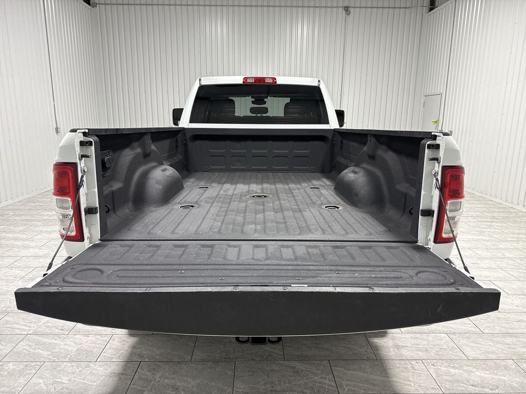 2024 RAM 3500 Big Horn Crew Cab 4x4 8' Box
