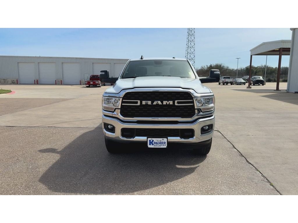 2024 RAM 3500 Big Horn Crew Cab 4x4 8' Box