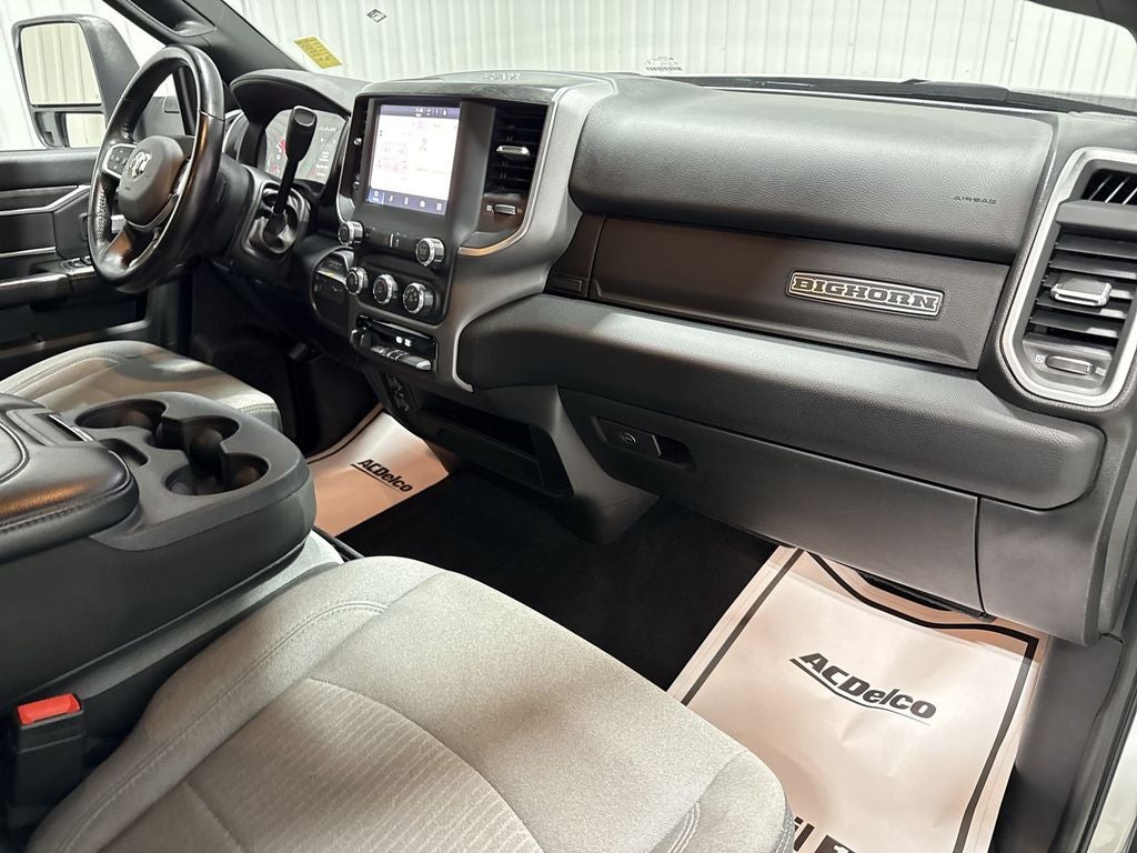 2024 RAM 3500 Big Horn Crew Cab 4x4 8' Box