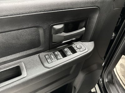 2025 RAM 3500 Tradesman Crew Cab 4x4 8' Box
