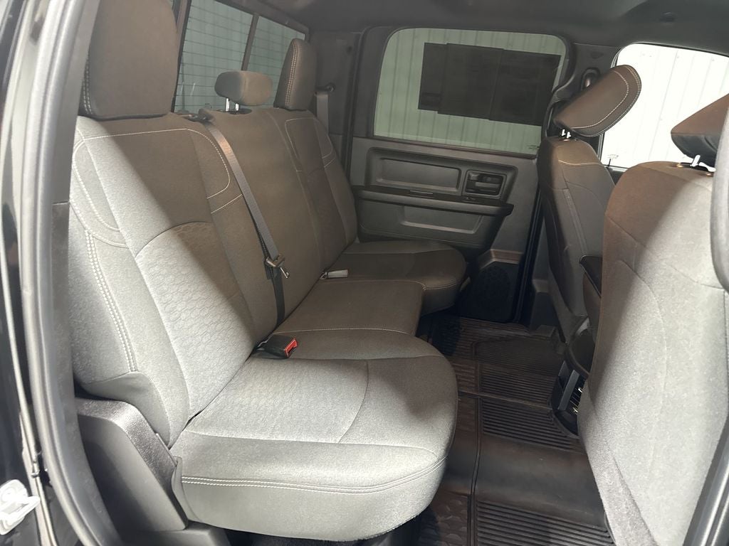 2025 RAM 3500 Tradesman Crew Cab 4x4 8' Box