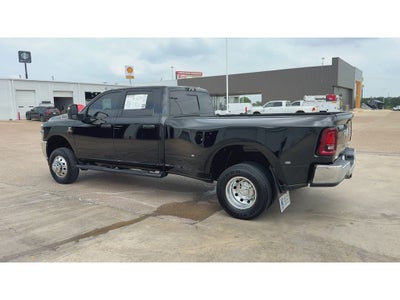 2025 RAM 3500 Tradesman Crew Cab 4x4 8' Box