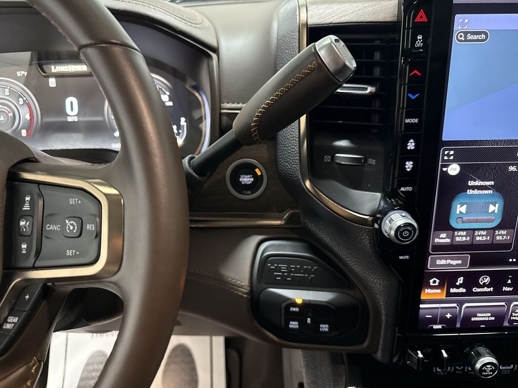 2025 RAM 3500 LimitedLimited Longhorn Mega Cab 4x4 6'4' Box