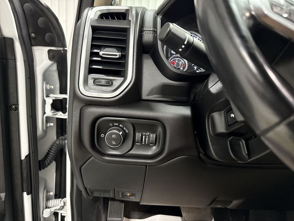 2022 RAM 2500 Laramie Crew Cab 4x4 6'4' Box