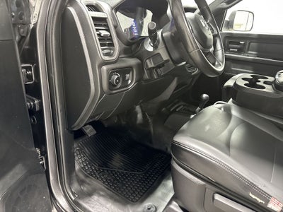2022 RAM 2500 Tradesman Crew Cab 4x4 8' Box