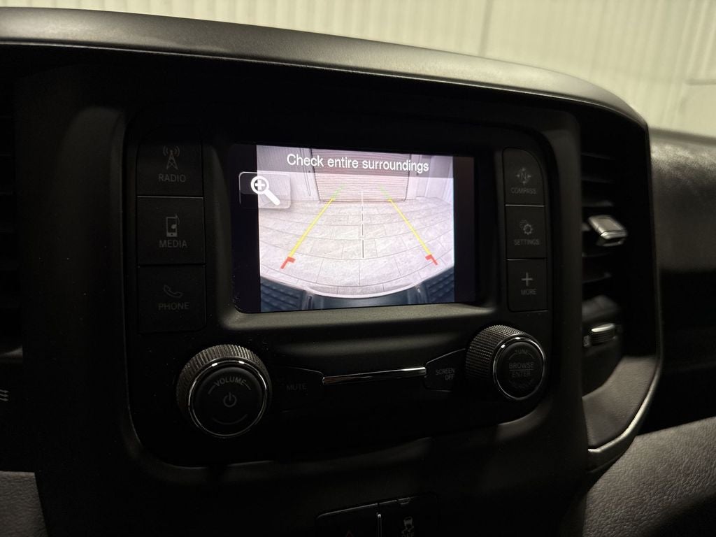 2022 RAM 2500 Tradesman Crew Cab 4x4 8' Box