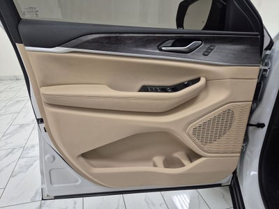 2023 Jeep Grand Cherokee Limited 4x2