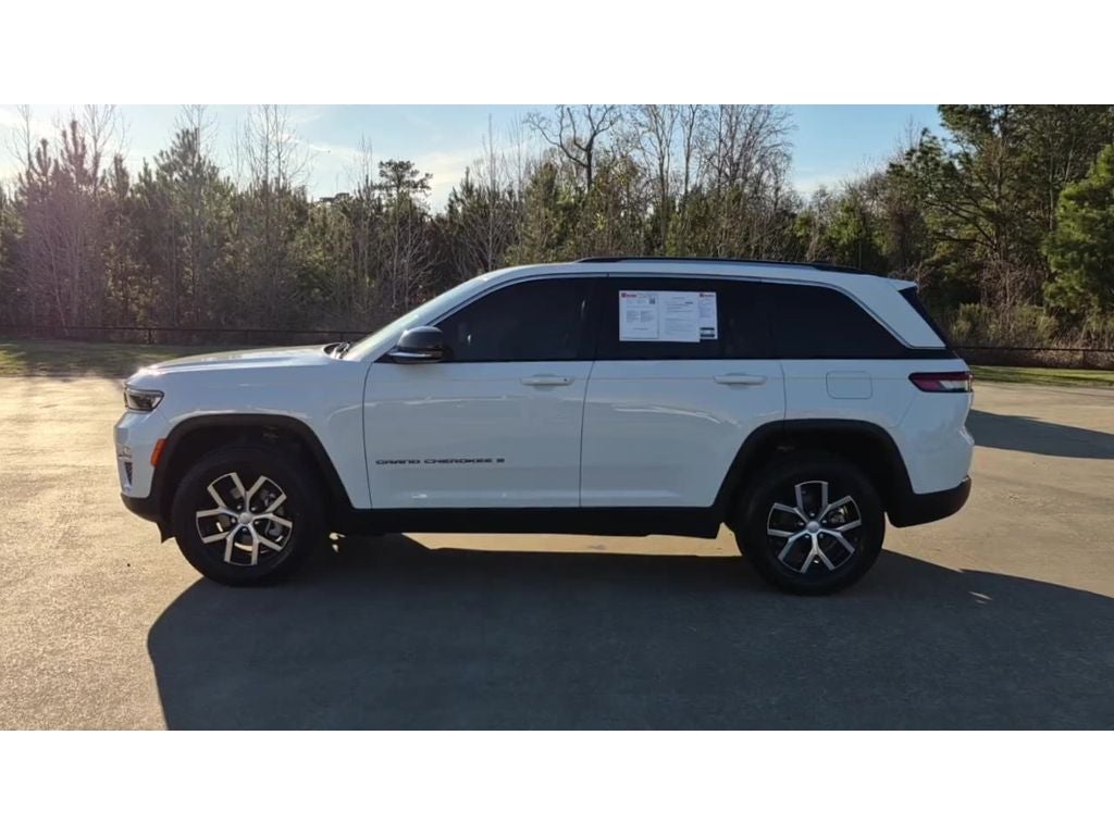 2023 Jeep Grand Cherokee Limited 4x2