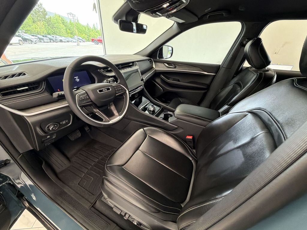 2026 Jeep Grand Cherokee L Limited 4x2