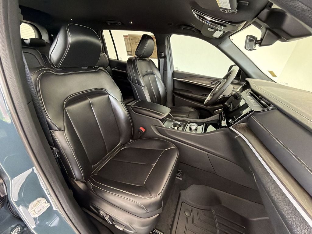 2026 Jeep Grand Cherokee L Limited 4x2