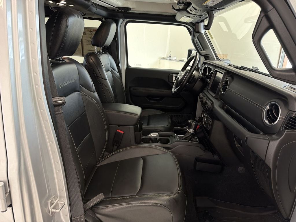 2022 Jeep Gladiator Overland