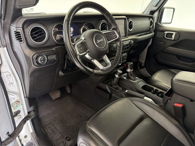 2022 Jeep Gladiator Overland