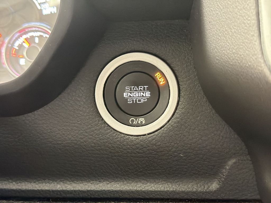 2022 RAM 1500 Lone Star Crew Cab 4x2 5'7" Box