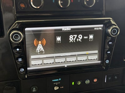 2021 Chevrolet Express Passenger 2500 1LS