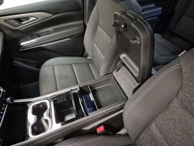 2024 Chevrolet Traverse LS