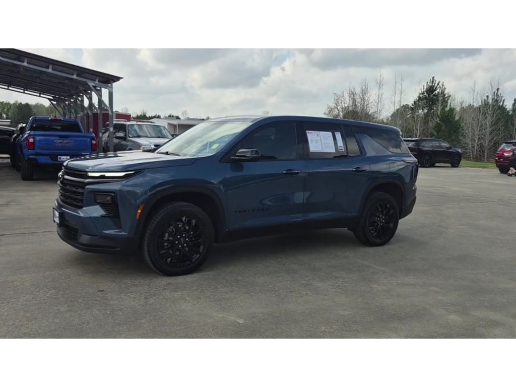 2024 Chevrolet Traverse LS