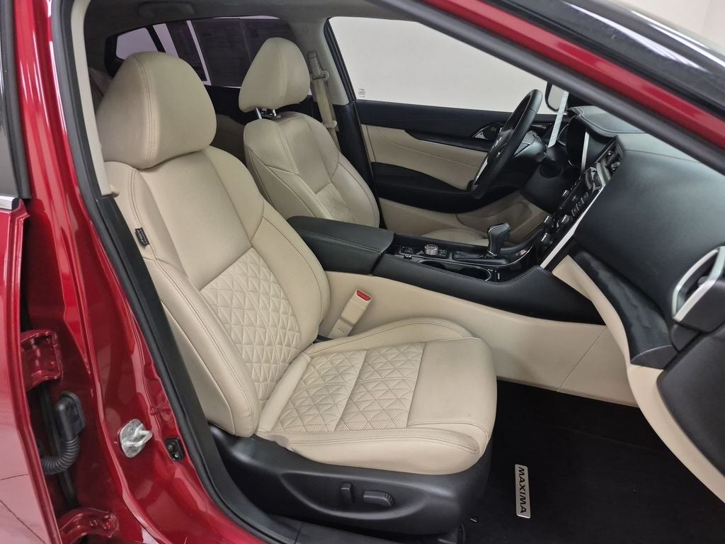 2022 Nissan Maxima Platinum