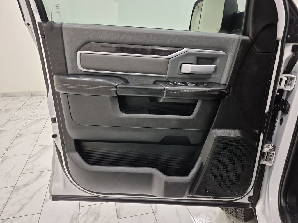 2022 RAM 2500 Big Horn Crew Cab 4x4 6'4" Box