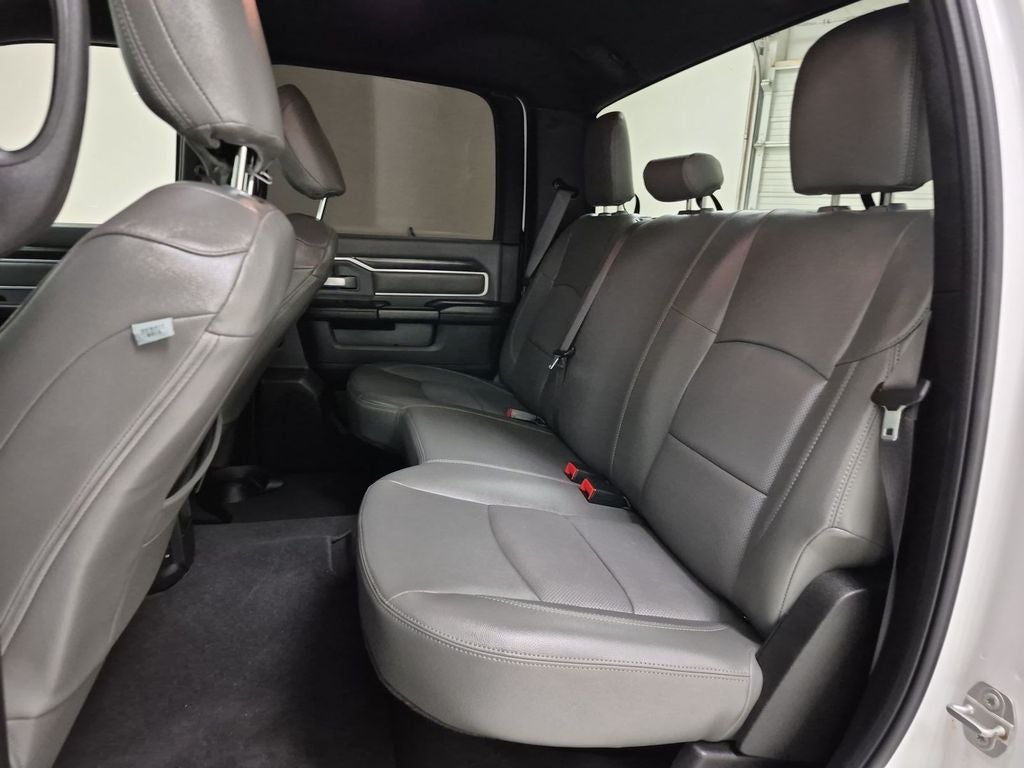 2022 RAM 2500 Big Horn Crew Cab 4x4 6'4" Box