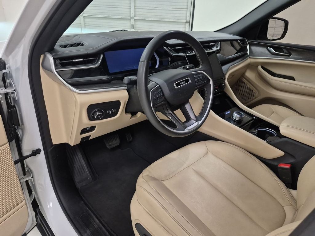 2023 Jeep Grand Cherokee Limited 4x2