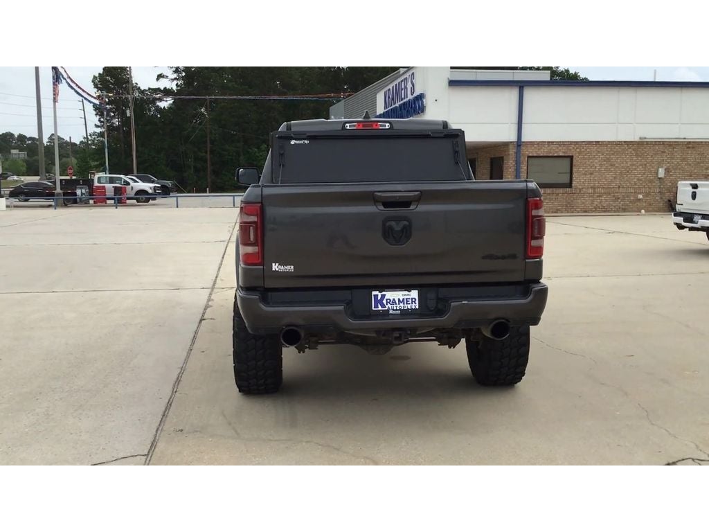 2019 RAM 1500 Laramie Crew Cab 4x4 5'7" Box