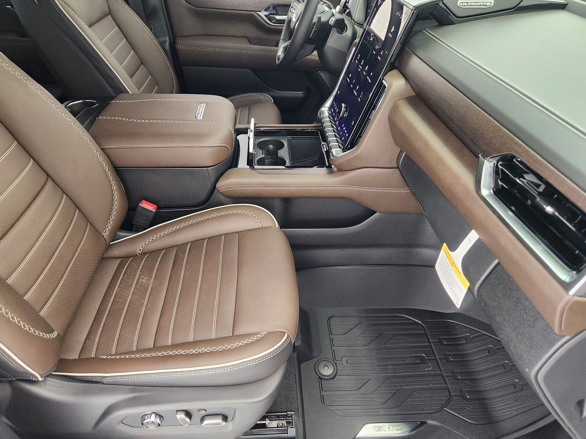 2027 GMC Yukon Denali Ultimate