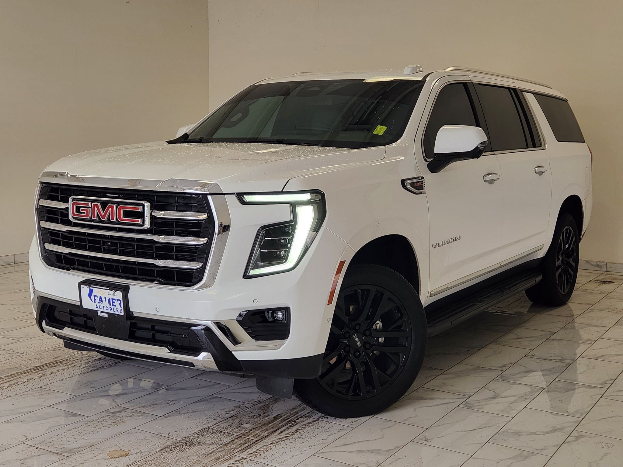 2025 GMC Yukon XL Elevation