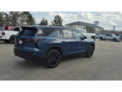 2024 Chevrolet Traverse LS