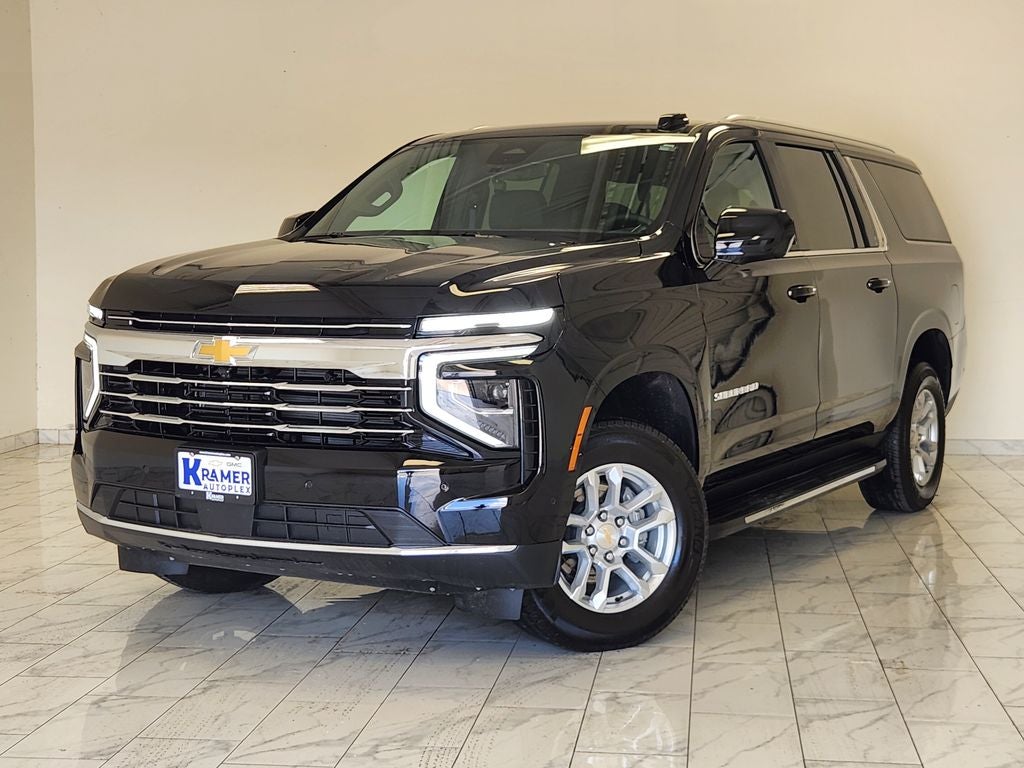 2025 Chevrolet Suburban LT