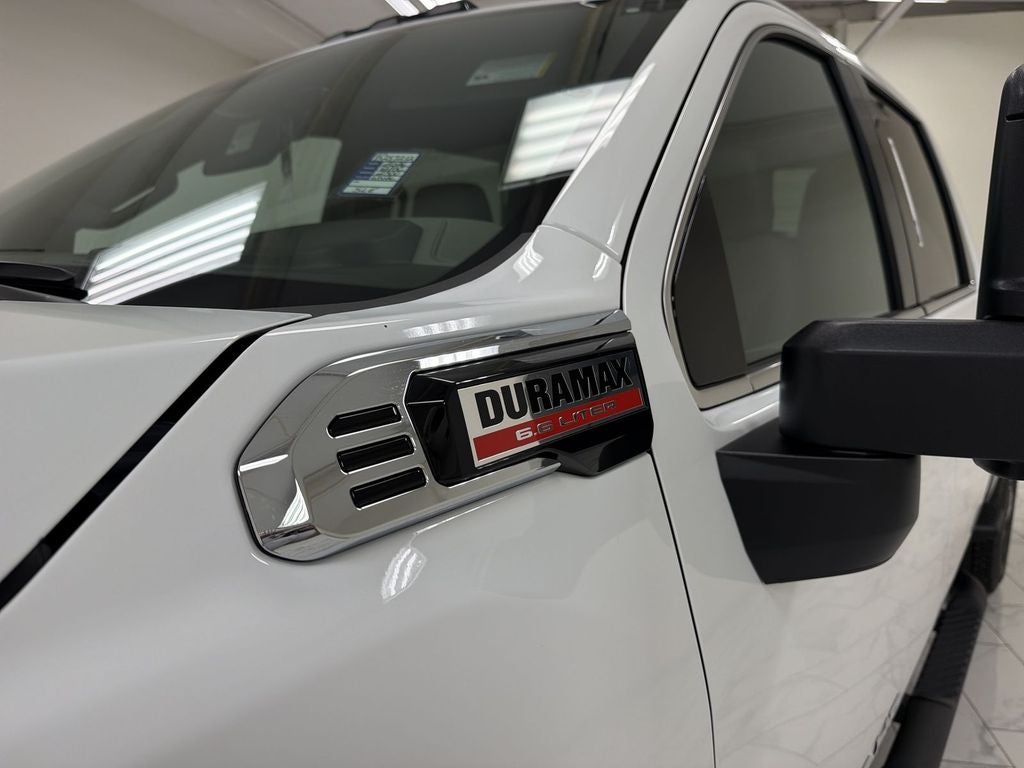 2026 GMC Sierra 2500 HD SLE