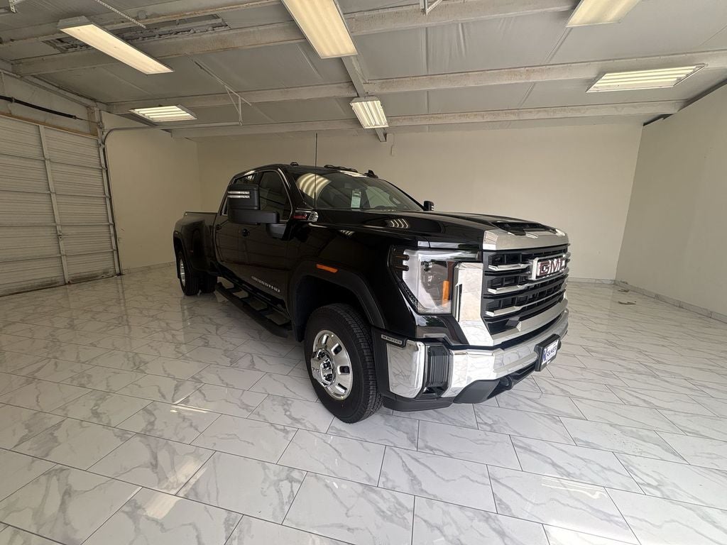 2026 GMC Sierra 3500 HD SLE DRW