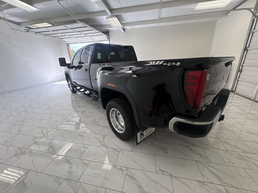2026 GMC Sierra 3500 HD SLE DRW