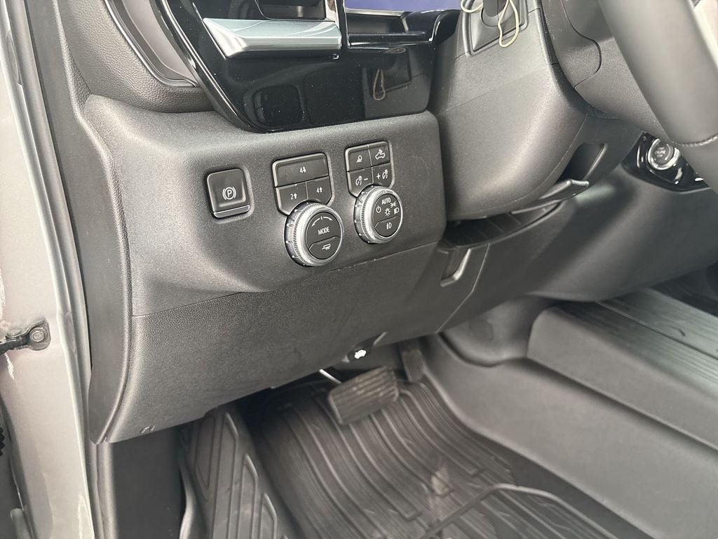 2026 GMC Sierra 3500 HD SLE DRW