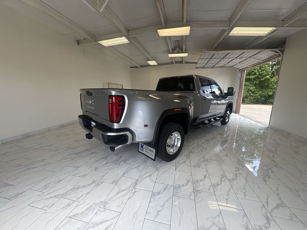 2026 GMC Sierra 3500 HD SLE DRW