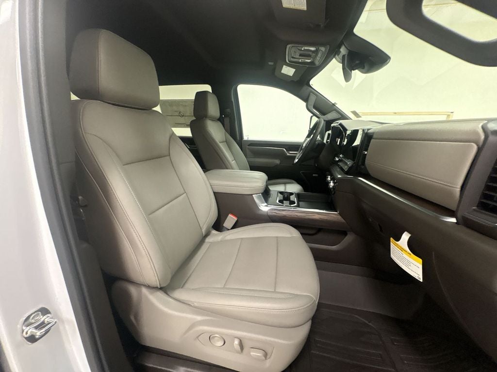 2026 GMC Sierra 3500 HD SLT DRW
