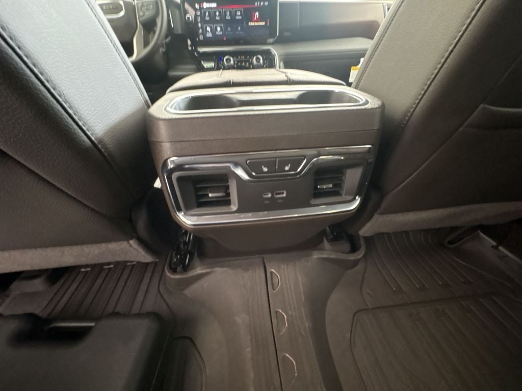 2026 GMC Sierra 3500 HD Denali DRW
