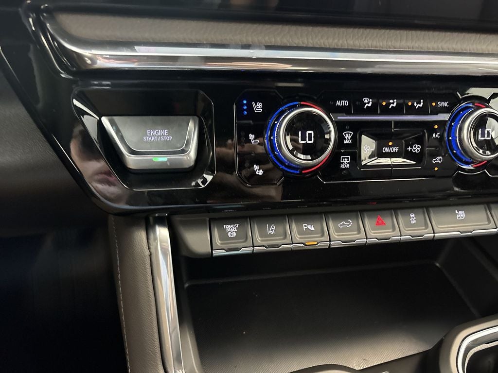 2026 GMC Sierra 3500 HD Denali DRW