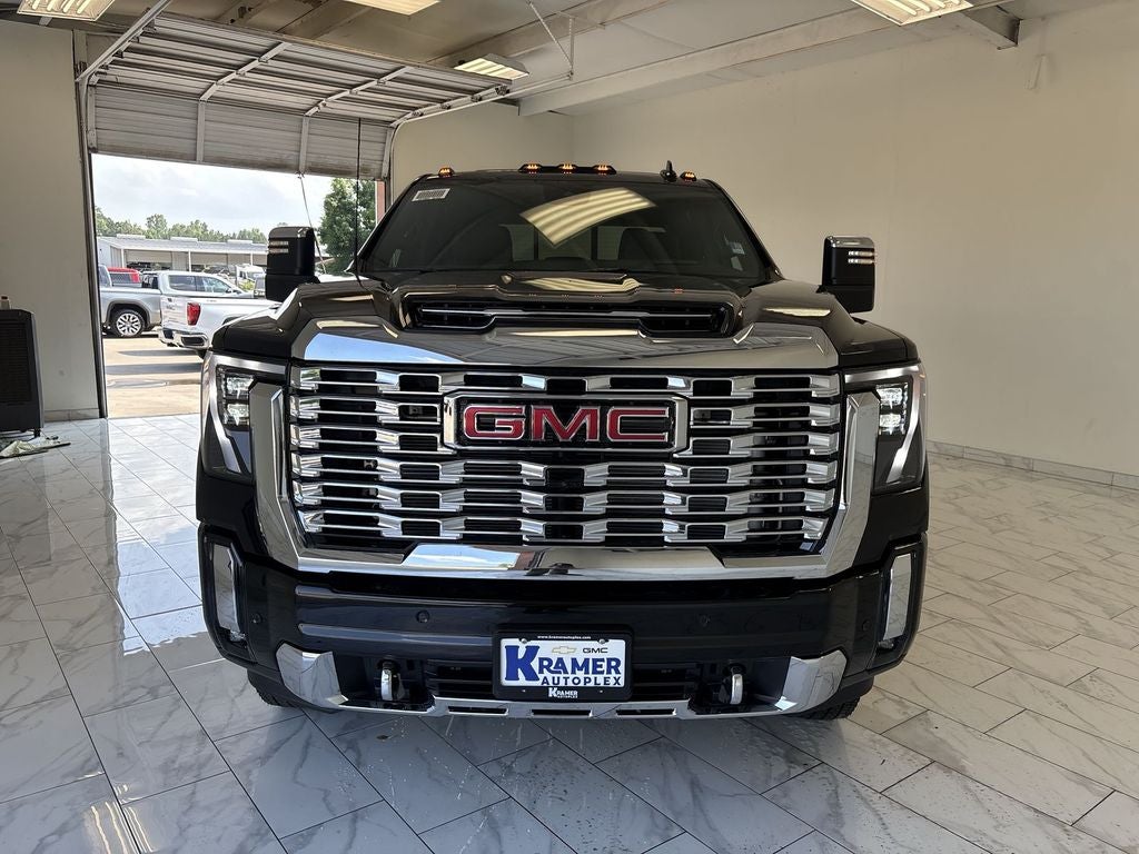 2026 GMC Sierra 3500 HD Denali DRW